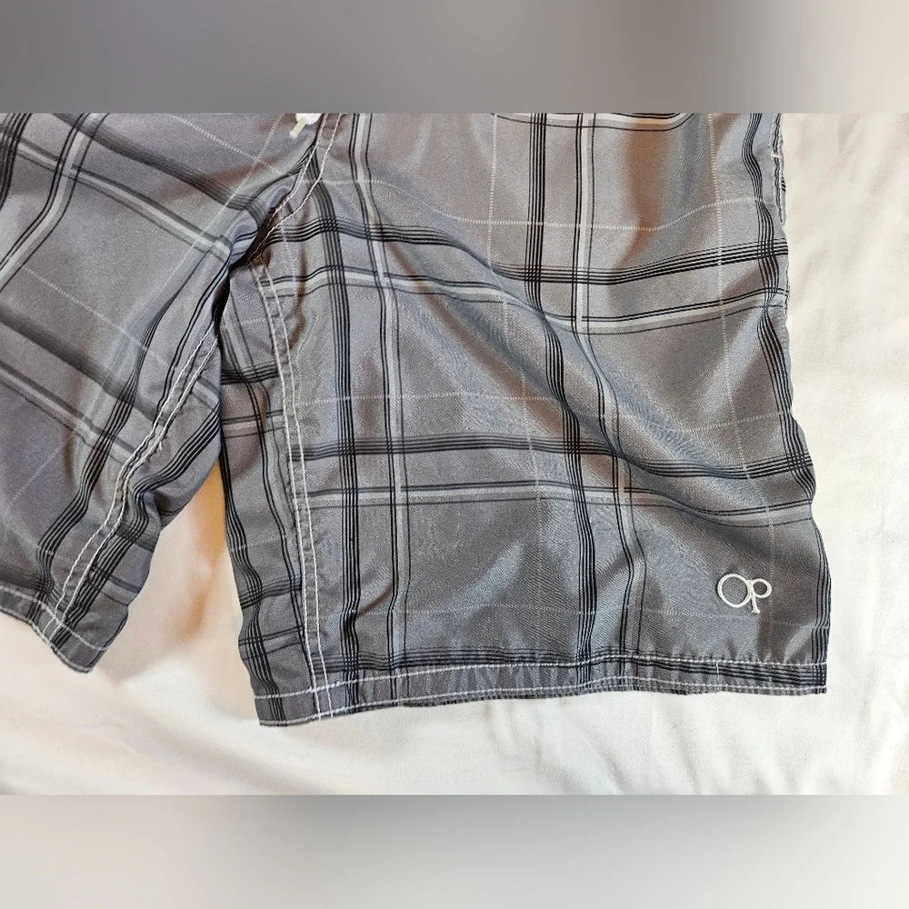 Op Mens Gray And White Ombre Drawstring Tie Waist Swim Trunks Size Medium